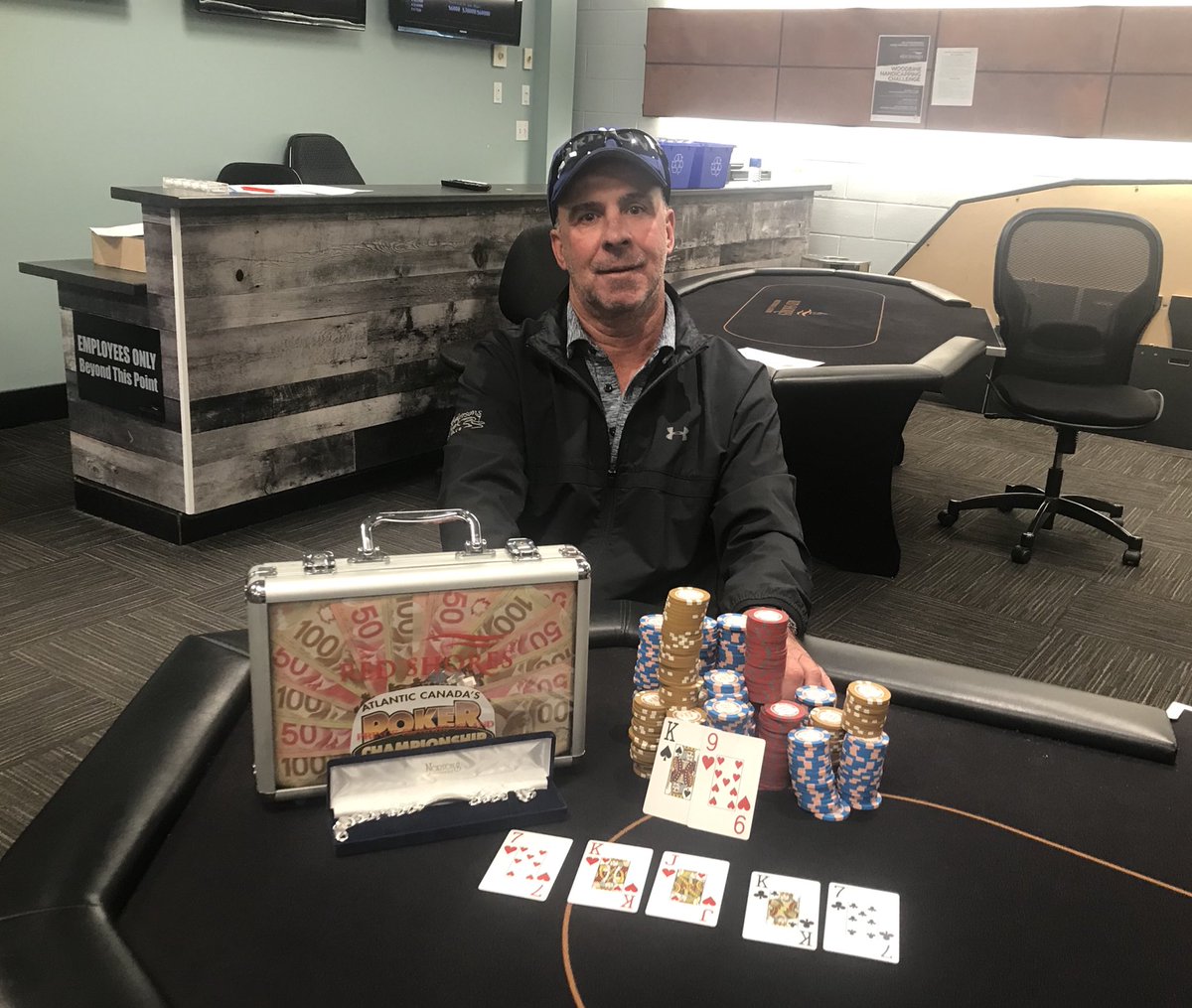 Red_Shores's tweet photo. Congratulations to our 2018 Atlantic Canada’s Poker Champion, Gary Arsenault! #ACPC2018 #Poker #PEI https://t.co/F0zhA0k2rT
