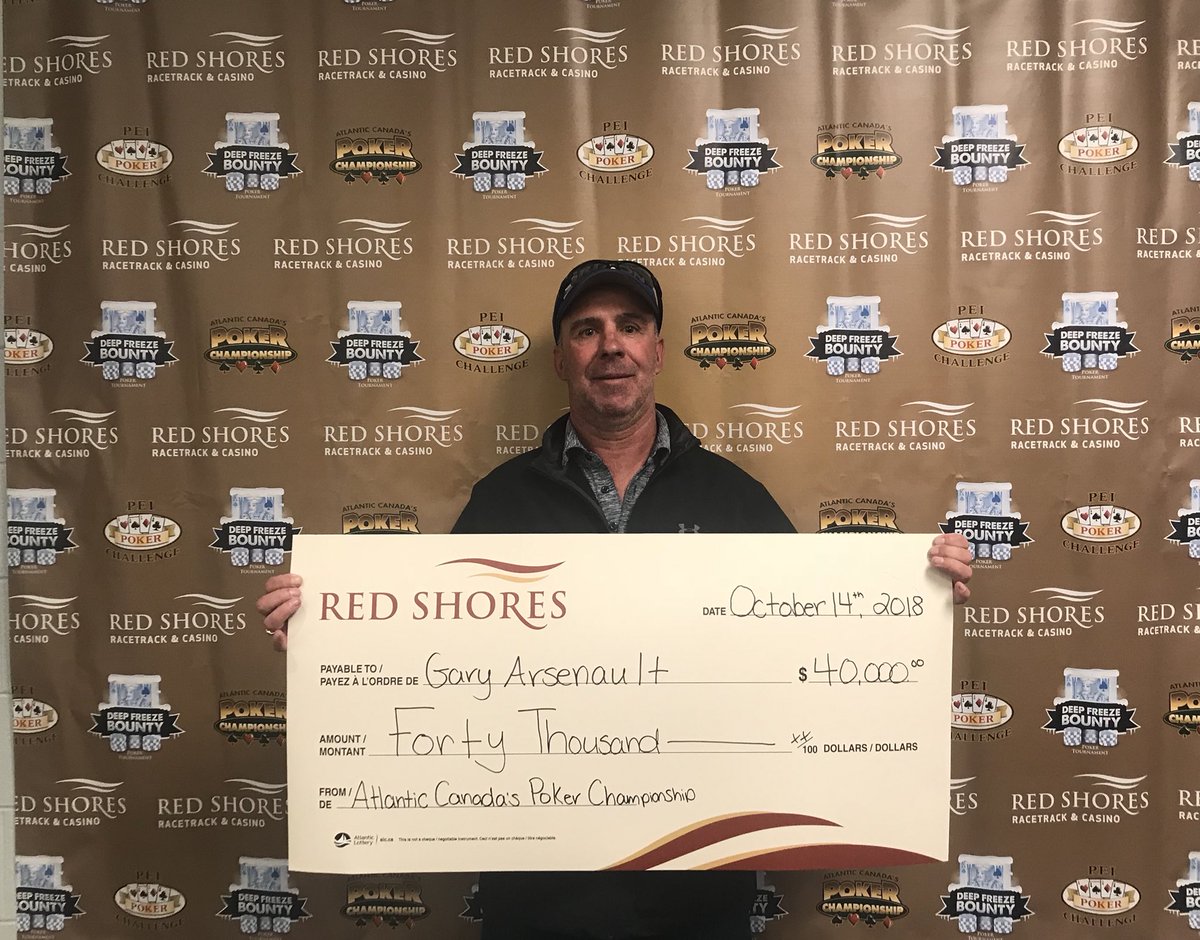 Red_Shores's tweet photo. Congratulations to our 2018 Atlantic Canada’s Poker Champion, Gary Arsenault! #ACPC2018 #Poker #PEI https://t.co/F0zhA0k2rT