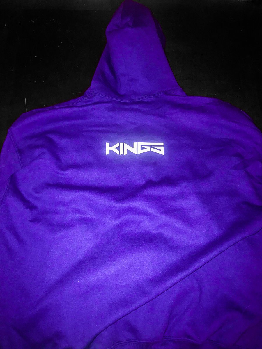 GuRu__Gaming's tweet photo. @GuRu__Gaming Hoodie!!

$50 High Quality Sweatshirt🙌🏻

DM for more info! https://t.co/EHpOAHQ9Sk