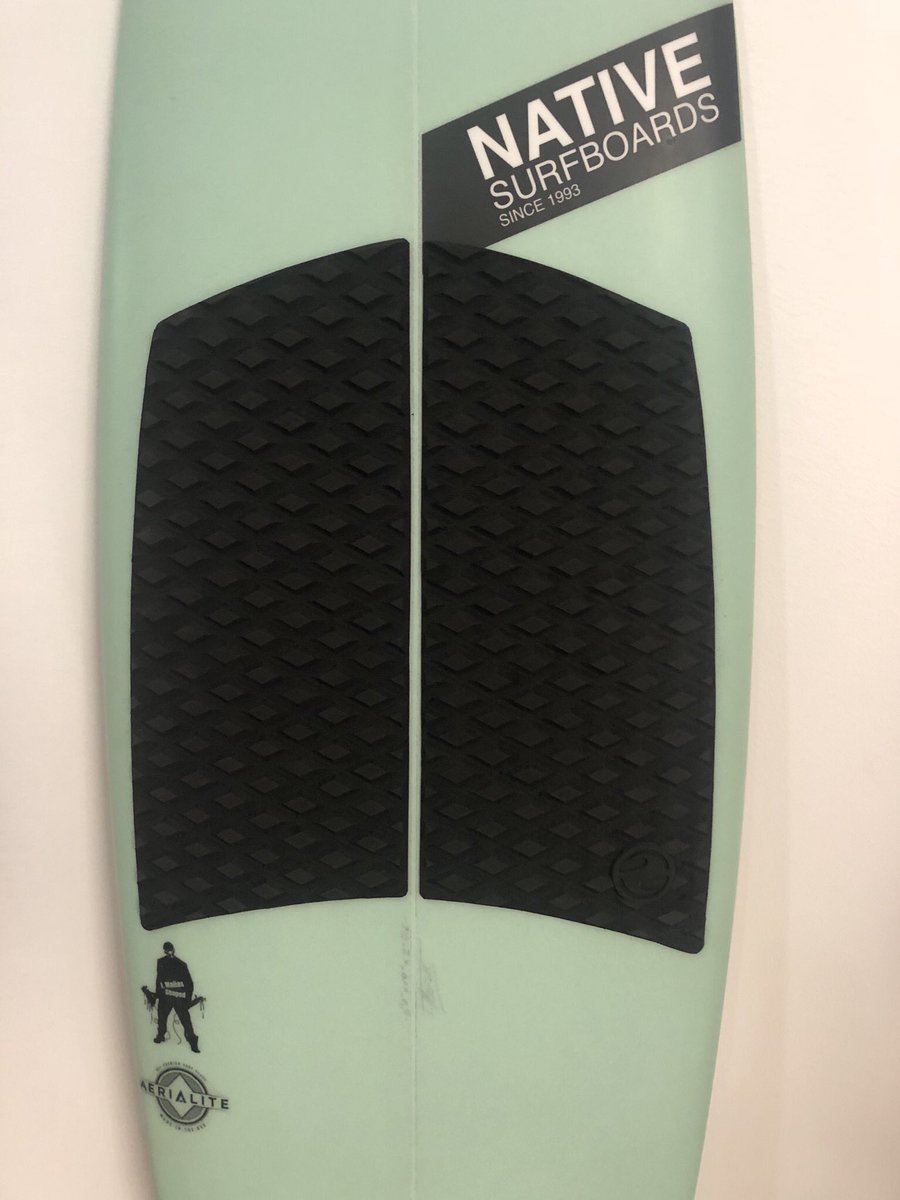 surf_pad's tweet photo. Libre de cera en su tabla nueva. Cada día son más las personas, que no quieren perder el tiempo, en añadir cera a su tabla antes de ir al agua, ni manchar el coche, ni la funda.
Buen agarre 🙌!!
#suaves #fabricamos #instasurf #spain #andalucia #pad #grip #frontpad https://t.co/Iq10NoW2fj