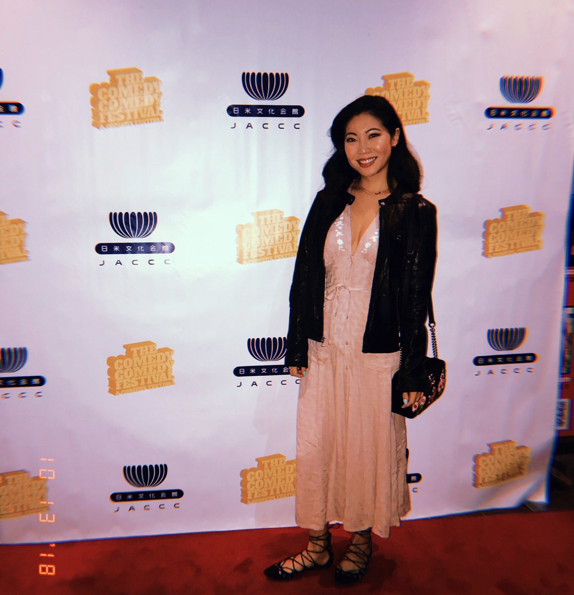 iamcindychu's tweet photo. Last night I attended a wonderfully diverse and inclusive evening of standup comedy #comedycomedyfest. Earlier this week I attended a night of standup comedy featuring all women that I highly enjoyed called The Mermaid Hour. Nobody had to punch down for laughs.
#thread https://t.co/m4PXFSMksN