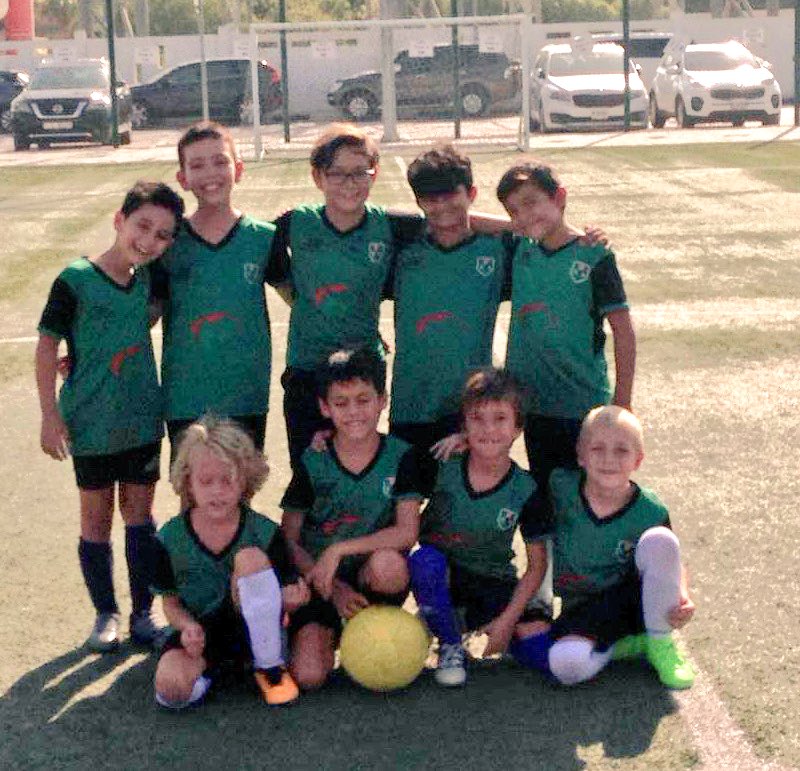 DIA_Sports's tweet photo. Fantastic teamwork and sportsmanship shown by our youngest football squads at @DIAdubai the U8 A’s and B’s.... they keep getting better and better!! #U8DAPSAtournament #victory4/5 #hardworkpaysoff #dedicationstartsyoung #DIAfootball @DIA_Primary @DIA_Principal @CEOInnoventures https://t.co/hBdQYy54p2