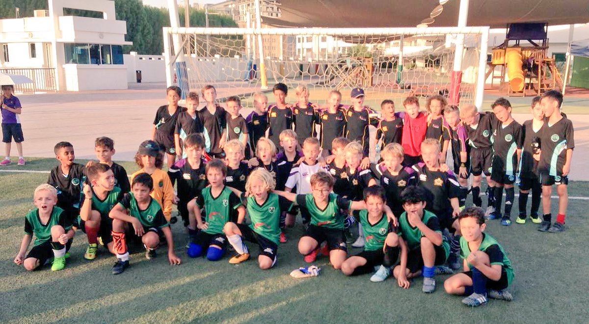 DIA_Sports's tweet photo. Fantastic teamwork and sportsmanship shown by our youngest football squads at @DIAdubai the U8 A’s and B’s.... they keep getting better and better!! #U8DAPSAtournament #victory4/5 #hardworkpaysoff #dedicationstartsyoung #DIAfootball @DIA_Primary @DIA_Principal @CEOInnoventures https://t.co/hBdQYy54p2