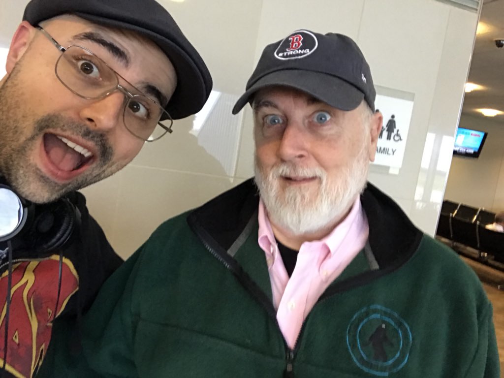 CryptoLoren's tweet photo. Only @davetango could be this crazy in the Fargo airport and get away with it! Safe journeys, my friend. Tango and I seem to regularly overlap in van rides or airport departures. #Syncs ~ @CryptoLoren //@BrightStarPromo @sscasino #paracon2018 https://t.co/iSFFWfQdpV