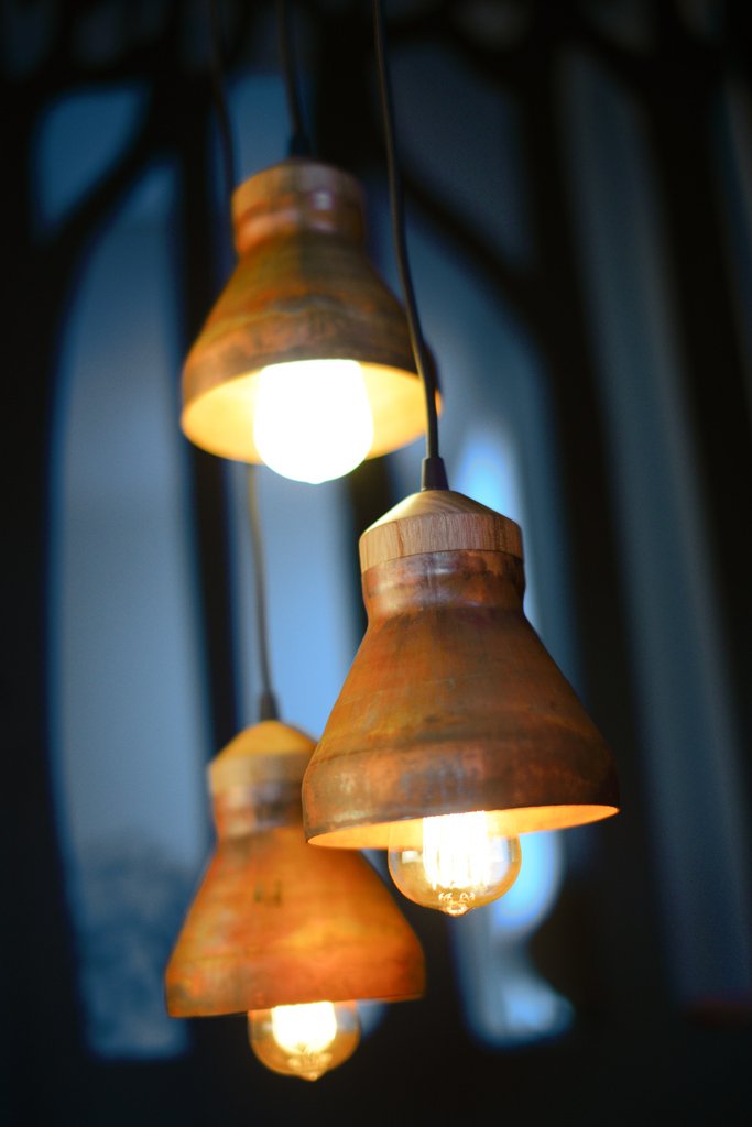 SatelightDesign's tweet image. Our Flare lights marry timber with copper.

#lighting #copper #metal #timber #wood #pendantlighting #pendantlight #featurelight #lightingdesign  #madetoorder #designerlighting #madeinaustralia #designedinaustralia #flarelights