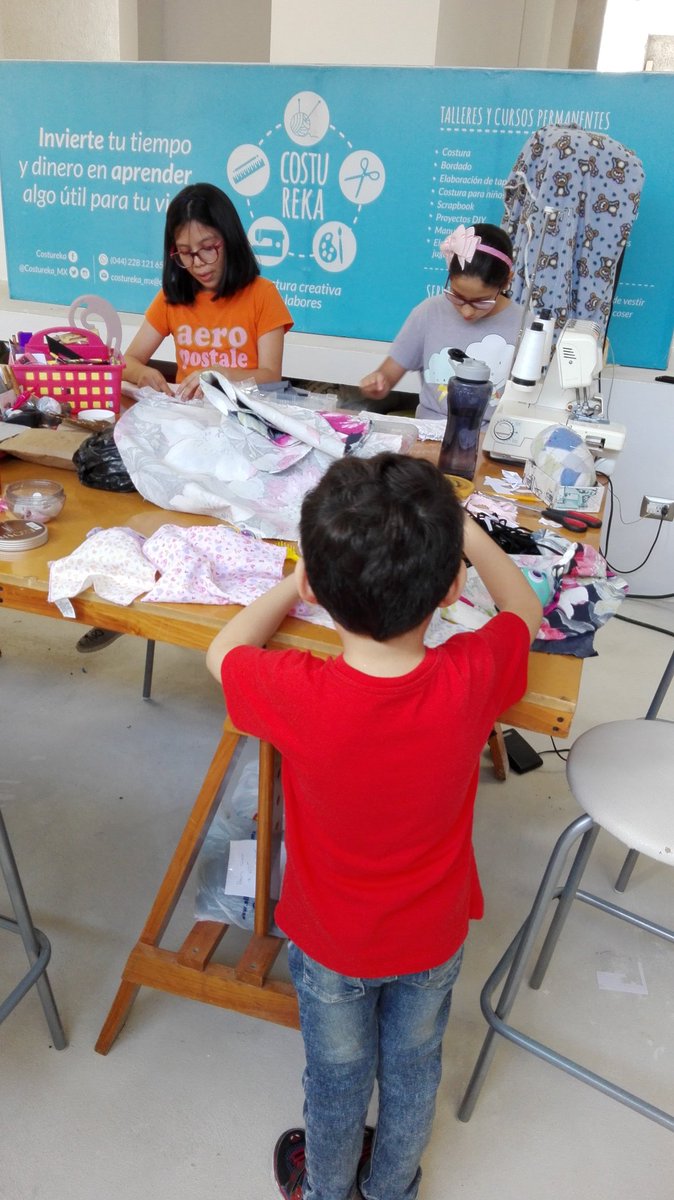 Costureka_Mx's tweet photo. #Sábado Costura para niños en #Costureka #Xalapa #Costura #Sew #SewLove #SewTime #DomingoDeGanarSeguidores @AYABELA @elenafernaje @R1Paraizoo #XalapaHoy https://t.co/PCGw36jegg