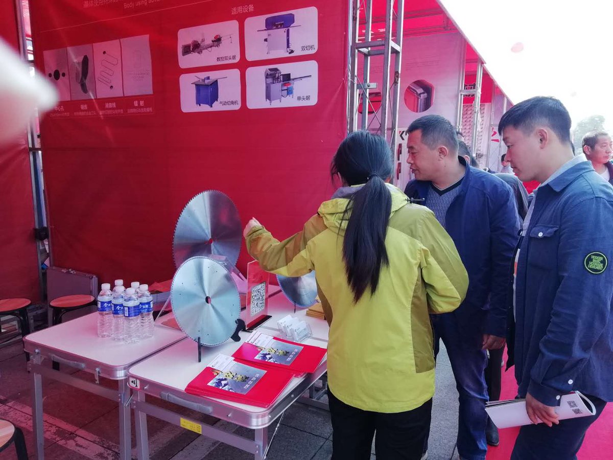 ZMAXmachine's tweet photo. Successful exhibition in ShanDong👏👏👏 https://t.co/BZn0G3Apo0