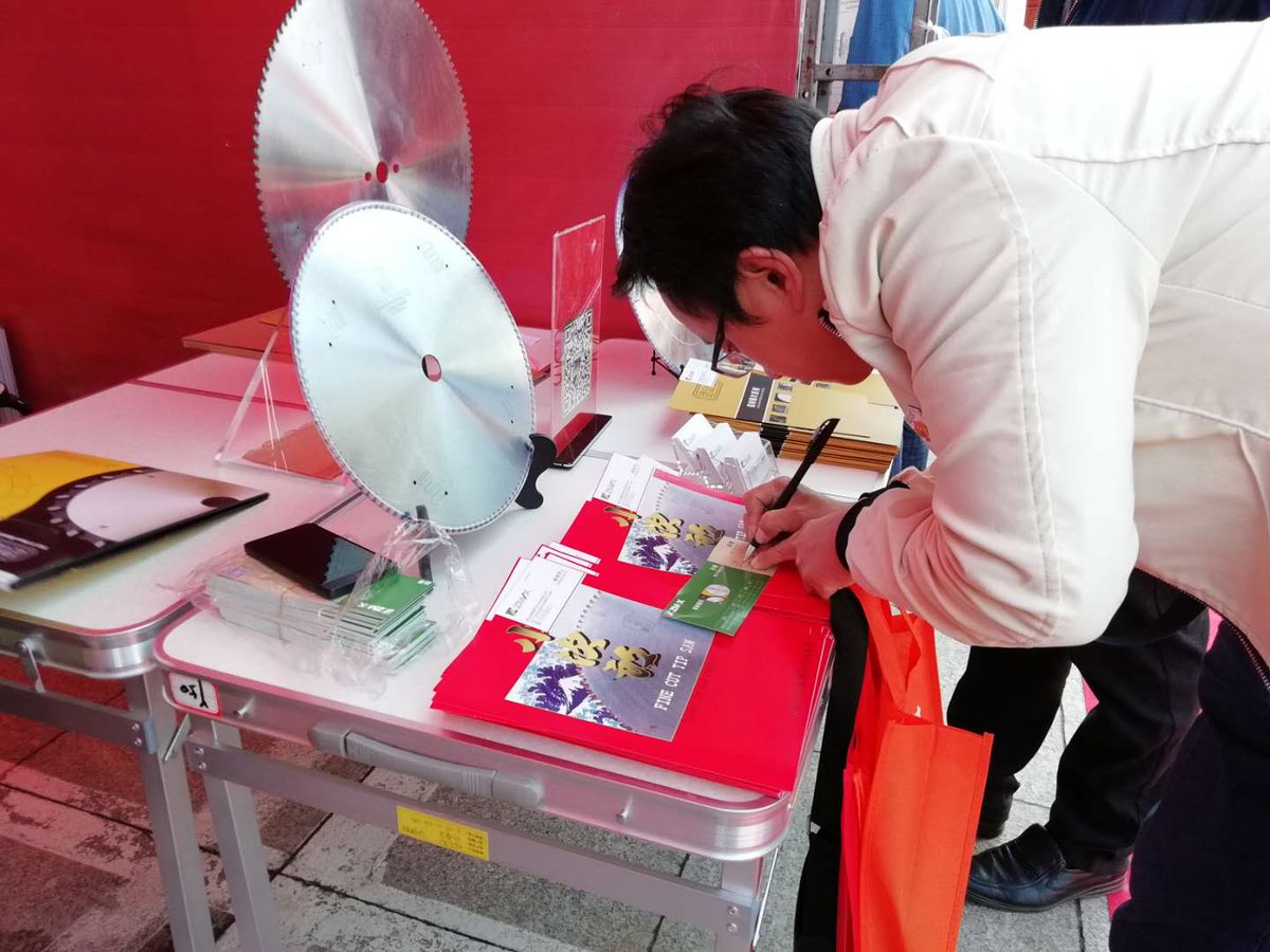 ZMAXmachine's tweet photo. Successful exhibition in ShanDong👏👏👏 https://t.co/BZn0G3Apo0