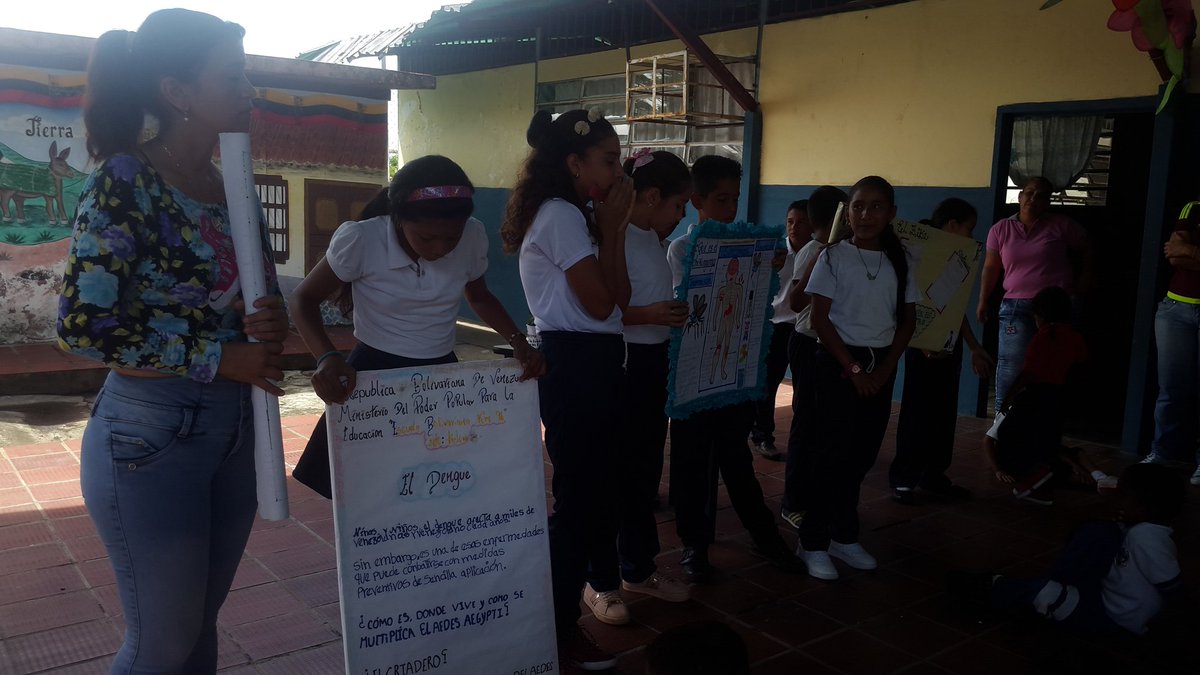 ebkm_96's tweet photo. Charla del Dengue y Chinkunguya por los niños y niñas de 6to Grado en el marco de los 19 años de escuela Bolivariana https://t.co/nalejDONso