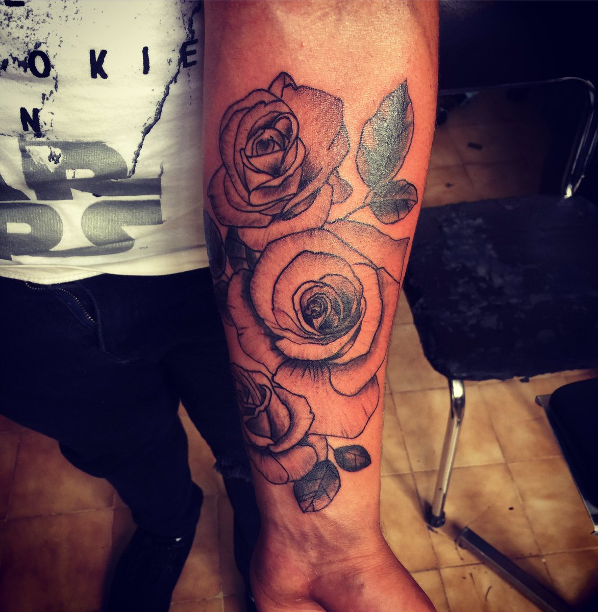 ANoeus's tweet photo. Tattoo de hoy #tattooartist #tattoo #mexicantattooartist #rosetattoo https://t.co/gItm9DKShf
