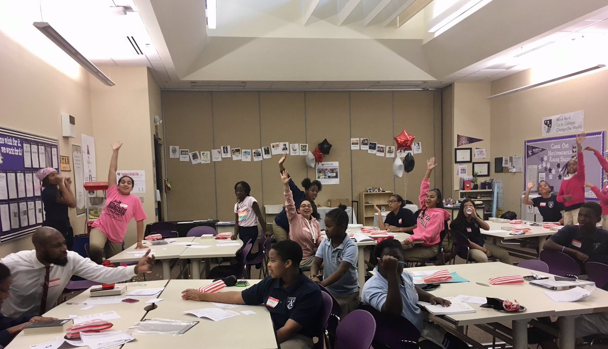 DpacMiddle's tweet photo. Project LIT Community Book Club Discussion Friday, 10/12. Rich discussion and Trivia was a blast! Included a  performance of The Fresh Prince theme song.  Shout out to our Executive Director, for coming through and engaging with our scholars! #ProjectLITComm #ThugCountdown https://t.co/i5U63Xn353