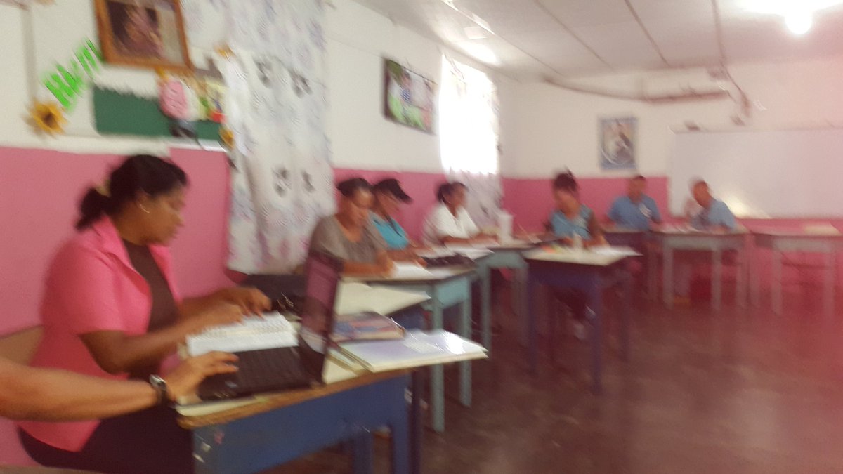 ebkm_96's tweet photo. Colectivo de Formacion Docente Tema Carta al maestro y Maestra https://t.co/ifrwDLgZJm