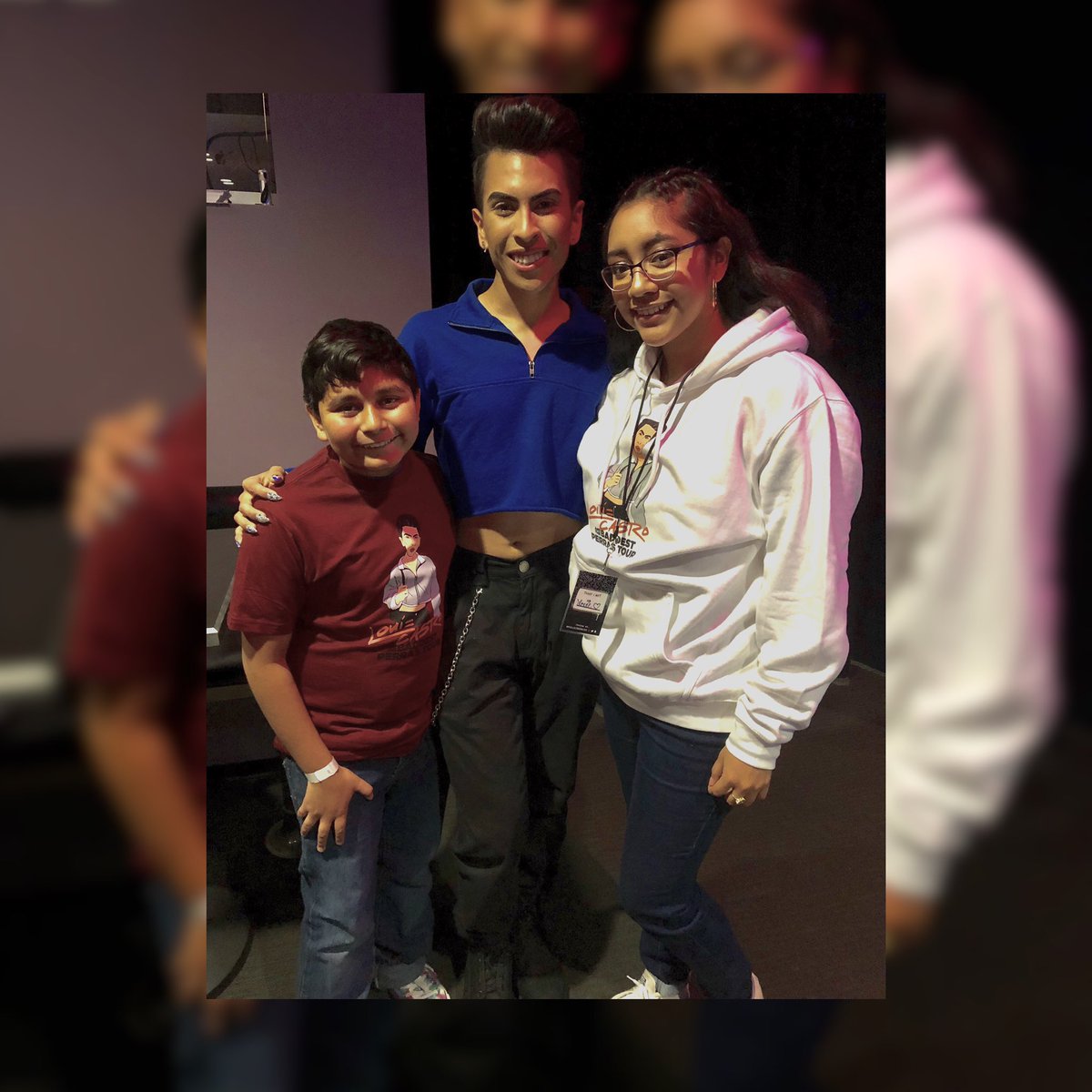 Mjroman_14's tweet photo. @kendollxlouie It was such an amazing experience, I can’t believe it actually happened❤️ GUYS Louie and his manager are the sweetest guys alive😊. Karla, Louie & Louie’s manager are definitely the BADDEST PERRAS🤪❤️ I miss it already😭💕@fullscreenlive #fullscreenlive https://t.co/vT0SDmRgzU