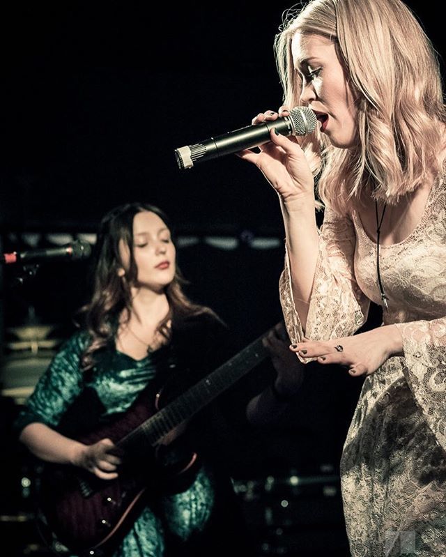 enlightband's tweet photo. So in Enlight, the lady baes believe in themes and costumes 🧚‍♀️ We need ideas for the next album - what themes, decorations, visual aspects would you guys like to see on stage? What would you like to be apart of? 
#prog #music #enlightband #progrock #metal #sparkles #singer #ro… https://t.co/odlYyeGybu