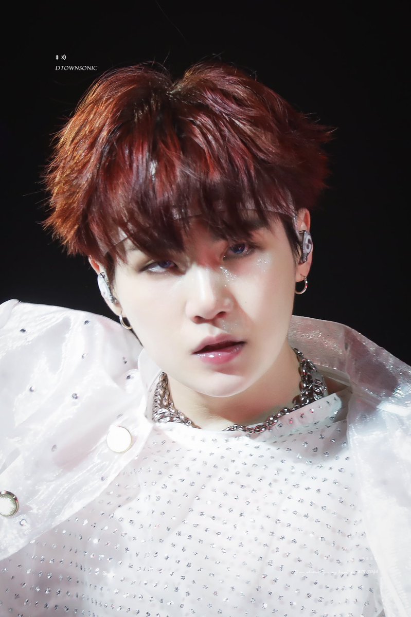 dtownsonic_suga's tweet photo. #SUGA #슈가 #BTS⁠ ⁠⁠⁠⁠⁠⁠#방탄소년단 
#민윤기 #AgustD 
181013
@BTS_twt https://t.co/cC84bWIlUD