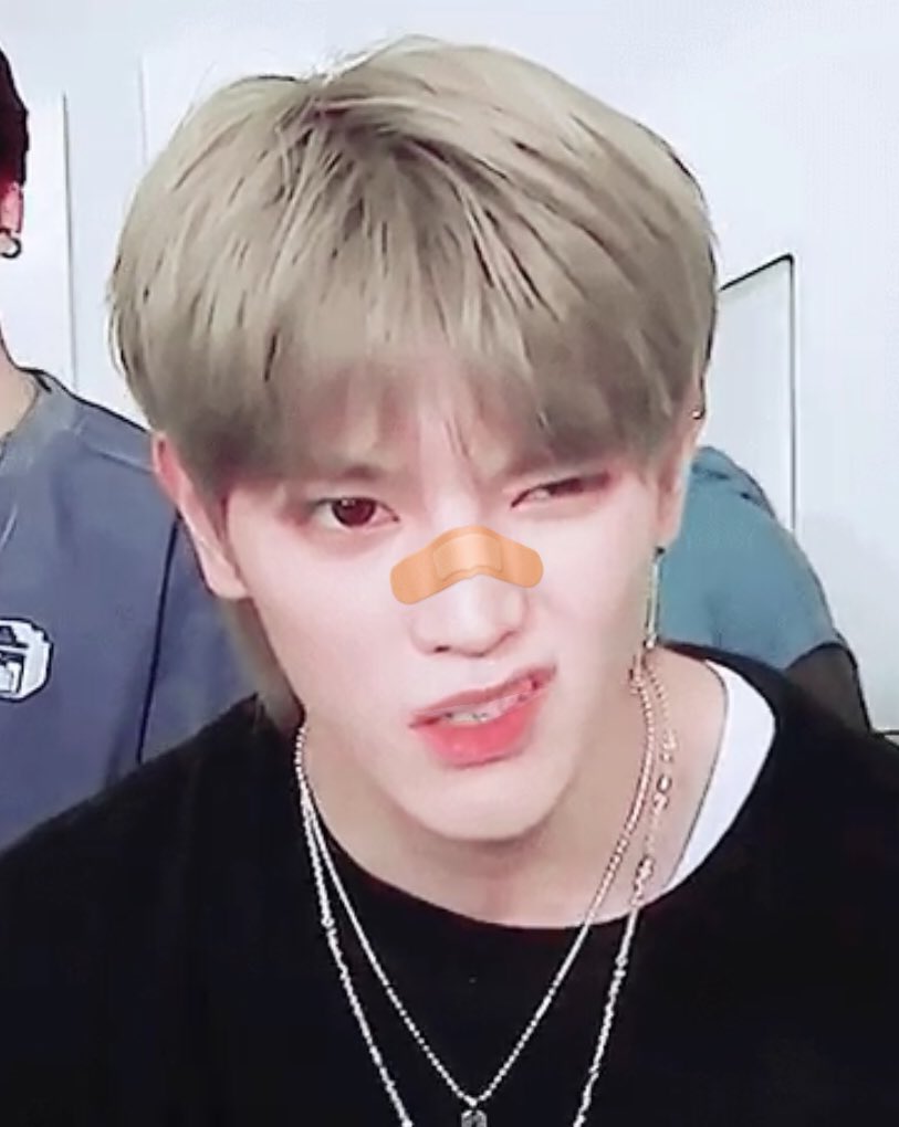 ขุงเงง /•᷅•᷄\Ⳋ tweet media