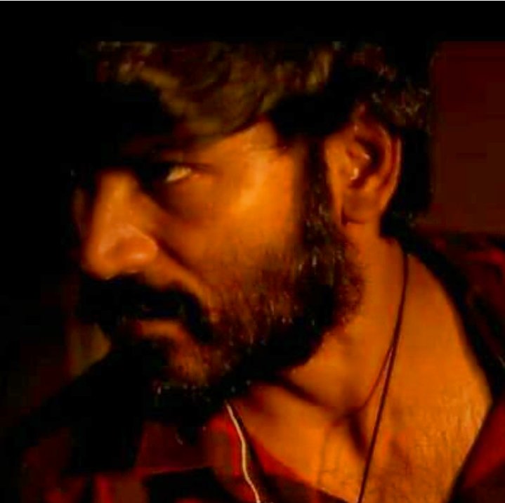 Abidhanush5499's tweet photo. #Vadachennai 🔪🔥
#VadachennaiFromOct17 😘🔥🔪
#SandaSeiyanum 🔪
@dhanushkraja 💙😍
@wunderbarfilms
@VetriMaaran
@wunderbarfilms
@aishu_dil
@dhanushfans24x7
@dhanushkraja 🔥😘😍 #Thalaivaaaaaaaaaaaaaaaaaaaaa😍😍😍😍😍
#MakeWayForAnbu 👼 https://t.co/cnxVdFDniG