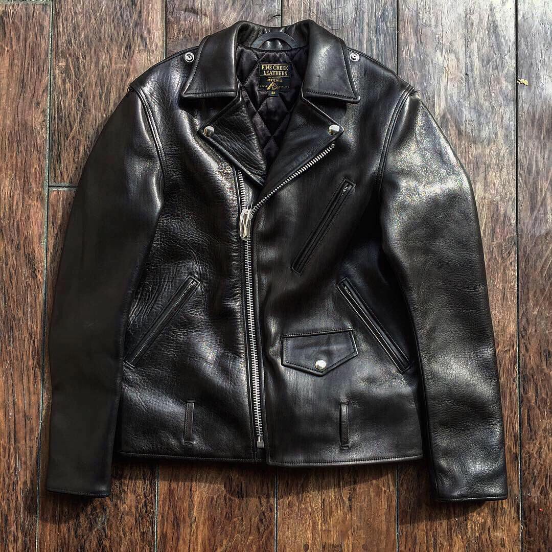 hts_rs's tweet photo. FINE CREEK LEATHERS
"Leon Custom" BLACK サイズ38
"Lynchburg" BLACK サイズ40
"Selem" BLACK サイズ40
お探しの皆様、上記モデル各1点、まだご用意ございます！！
お仕事帰りにご来店お待ちしております！
#finecreekleathers #Selem #111MJ #Lynchburg #leoncurtom #レザージャケット https://t.co/RbS1I1ScIE