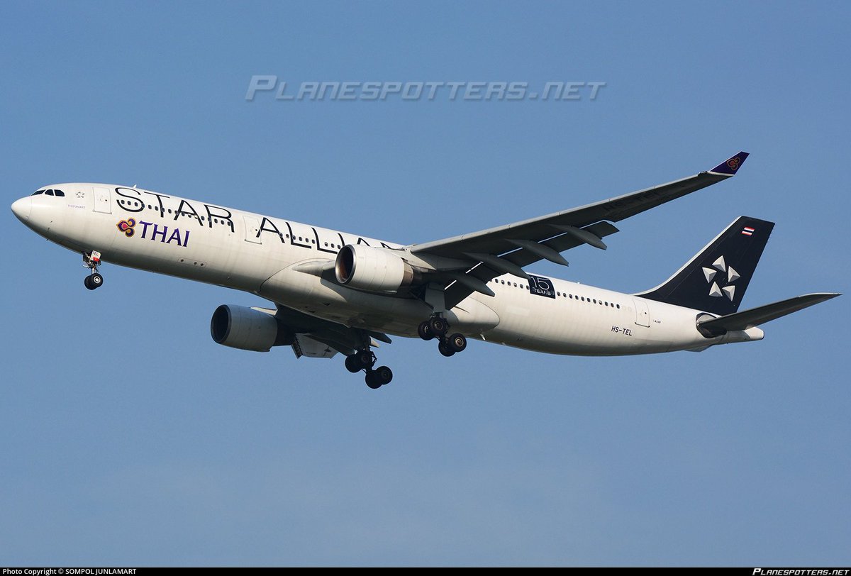 BannorkAviation's tweet photo. มีข่าวลือว่า HS-TBD เอาทำไปทำสีให��่ นั่นก็คือ ลาย Star Alliance livery 

ถามว่ามันพิเศษยังไง??

คือมันเป็นเครือข่ายพันธมิตรการบินที่การบินไทยก่อตั้งร่วมกับ Lufthansa SAS United และ Air Canada โดยทุกสายการบินที่เป็นพันธมิตรต้องทำอย่างน้อยๆ 2 ลำ ของฝูงบิน

#สาระการบินน่ารู้ https://t.co/6bYyBgA1Ua