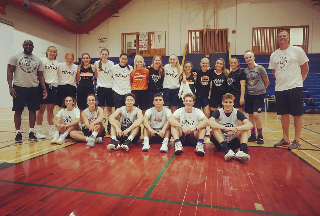 PHASE1Athletics's tweet photo. Thank you @CBACalgary Calgary Basketball Academy for hosting Jr. Elite 1's Clinic. Awesome group of athletes! Look forward to coming back again soon.
#cbanation #yyc #JourneyOfAnElite1 #IAmAnEliite1 #JrElite1s #PHASE1Athletics #AthleteDevelopment #sportskilldevelopment https://t.co/I7ajAYfx08