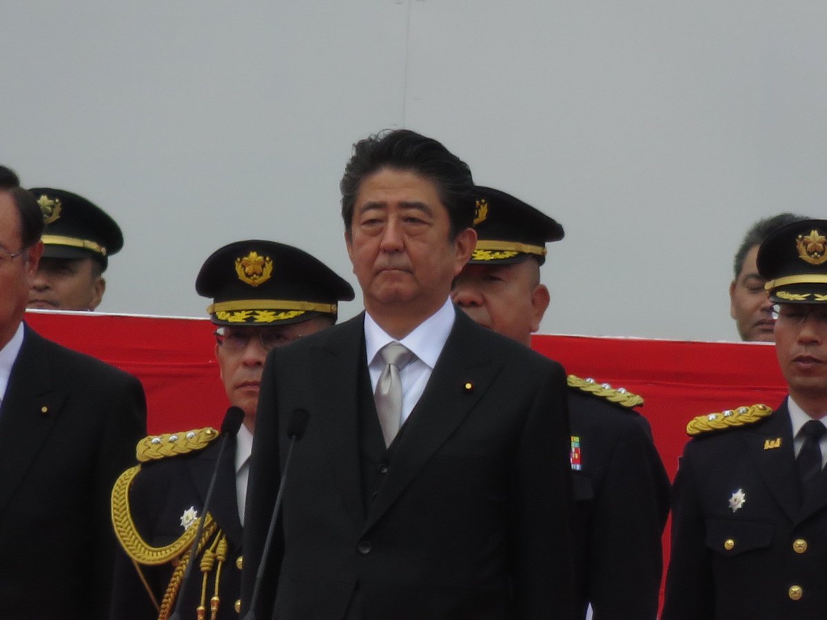 自衛隊最高指揮官 自衛隊最高指揮官