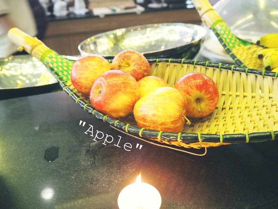season Fruits.🍌🍍
What season fruits you like?🍎🍊
#fruits #deevanakrabi #deevana #krabi #seasonfruits