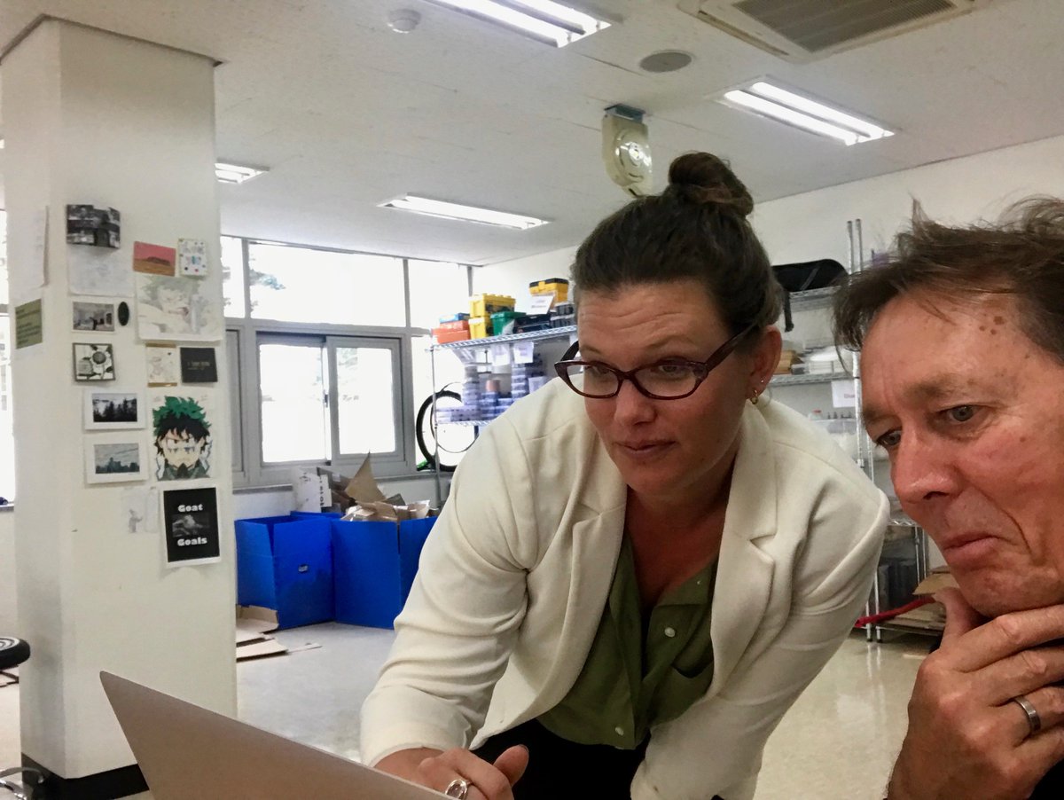 WhitneyLittle19's tweet image. This is coaching: Holding the mirror for Ts to see what they had inside of them all along. @mscofino #edurolearning #youarewhatyoudo #coachingessentials #educoach #kisj