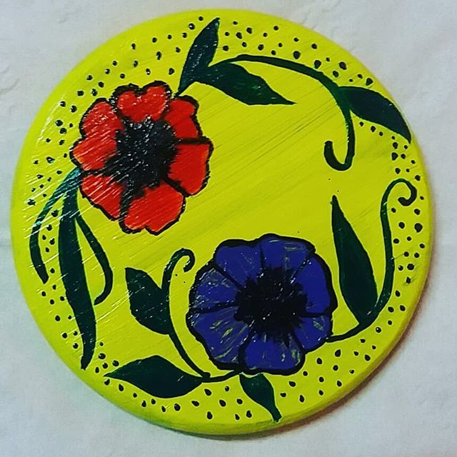 imakecrafts1's tweet photo. #coasters #coloring  #handmade #flowers #imakecrafts https://t.co/cgcGcupEkw https://t.co/hcXucJPvo9