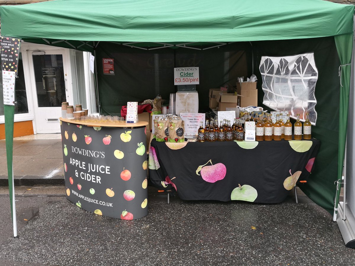 Juice_Cider's tweet photo. Come come and find me! At the bottom of Half Moon Street in #Sherborne for the whole of the day, selling the best apple juice and cider, until 9pm. #PackMondayFair https://t.co/eXfaaoAwEC
