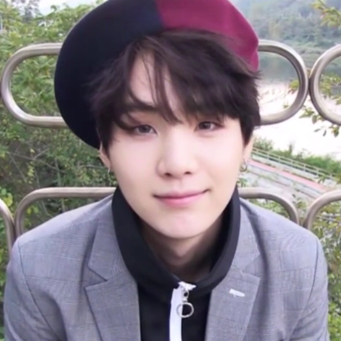 glowingsuga's tweet photo. https://t.co/TQ2WAIeIui