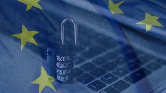 Dr_Proj's tweet photo. #MicroFocus File Governance Suite can help orgs comply with #GDPR and that #data stays secure! See more in @MicroFocusIMG's latest #InfoGov blog: |#DataProtection | https://t.co/XkI1d9jZp1 #TeamMicroFocus https://t.co/XS4qLp6XKh