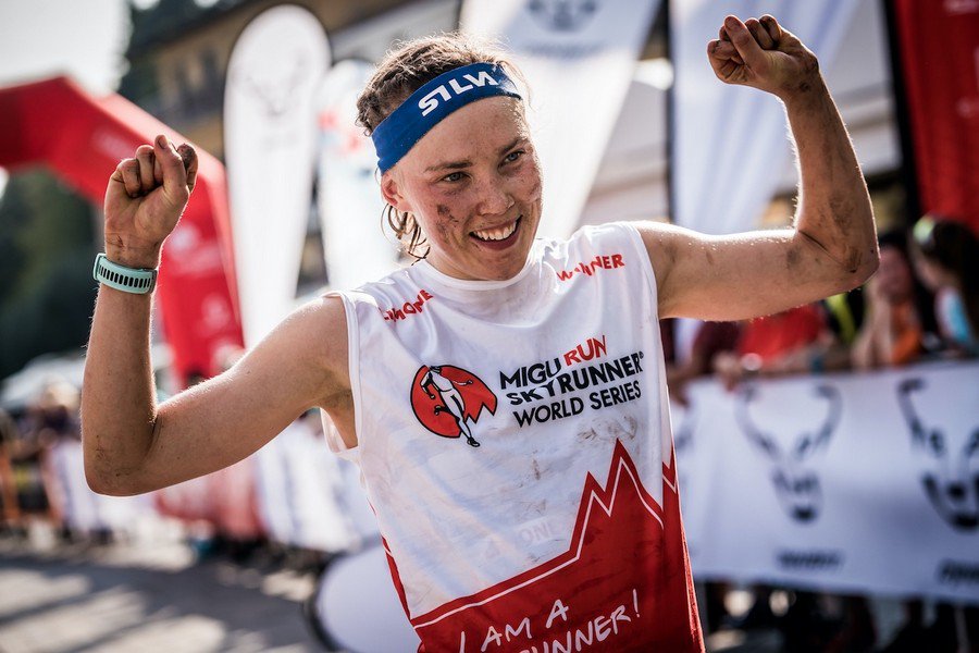 CarrerasTrail's tweet photo. Con estas preciosas fotografías recordamos la #LimoneXtreme del pasado fin de semana en la #KilianJornet, con un sexto puesto, y #RagnaDebats, con un segundo, se adjudicaron la Copa del Mundo de #Skyrunning. 
📸 @IanCorless
https://t.co/iWF2XtT9Ow https://t.co/8SLQseUoTA