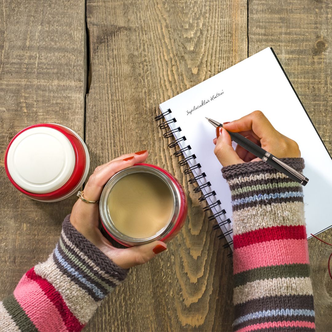 ScrikssTR's tweet photo. Sonbaharda da yapılacak bir çok güzel şey var. Keyifli bir yapılacaklar listesi hazırlamak için Scrikss 38 Versatile size gerekli heyecanı verecek.  🍂🍁📝
.
#yazmakguzeldir #Scrikss #ScrikssOffice #ScrikssTürkiye #kalem #dolmakalem #fall #tdl #todolist #Scrikss38 #versatile https://t.co/uCkIQ2IZfn