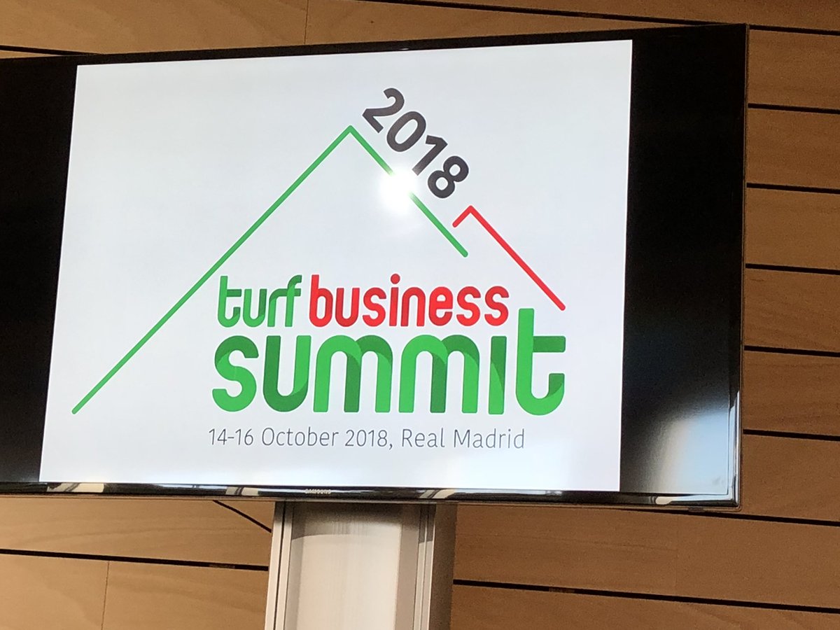 erwin98073228's tweet photo. Turf business 👊🏻👊🏻👊🏻👊🏻#TurfBusinessSummit https://t.co/IeZ2LkeimS