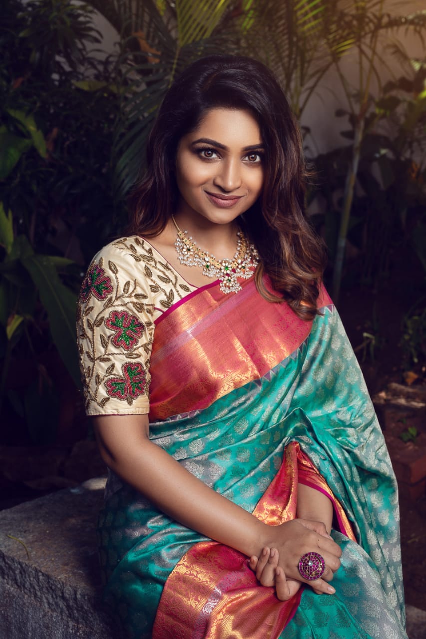 Jewels for store pattu saree