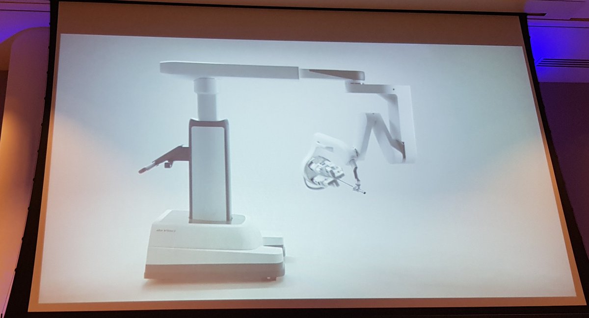 LambAlastair's tweet photo. Interesting to play with the @IntuitiveSurg #daVinciSP at #InnovationForumEurope2018
Definitely #DisruptiveTechnology
Not sure yet whether we'll need in #GUCancer_surgery... perhaps #ENT_Surgery? Or #CT_Surgery? https://t.co/StQkyd97Ir