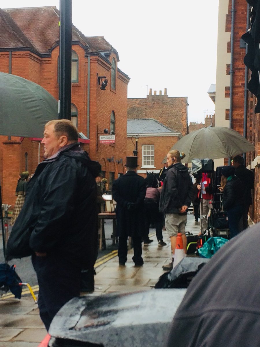 AngelaBare's tweet image. #filming #york #coppergate #today not sure what there filming but at a guess Victoria think I just walked through it 🙈