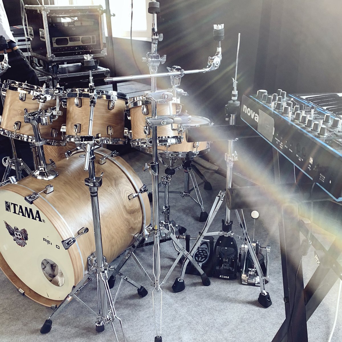 L'Internet Orchestra tweet media