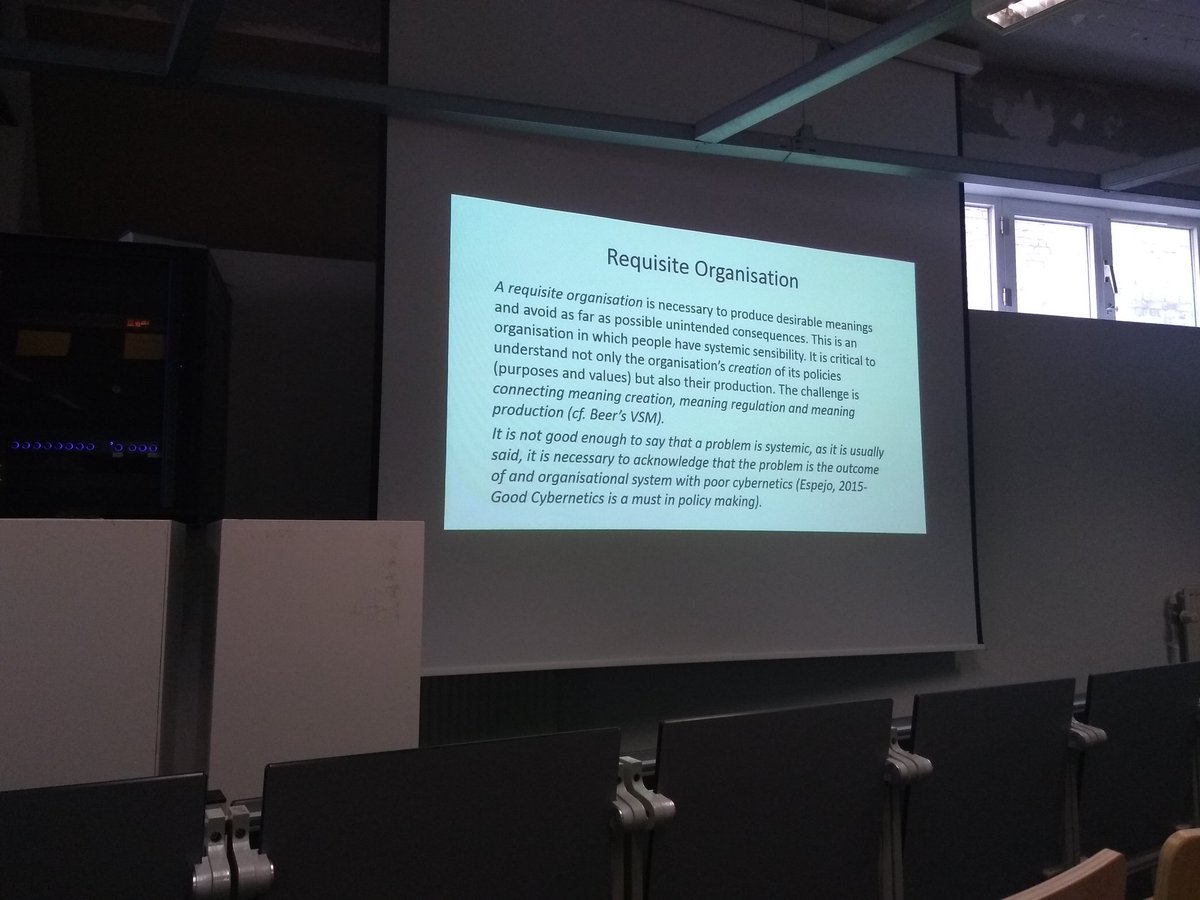 YoungModeler's tweet photo. "To say that a problem is #systemic can be used to take away responsibility from those who are involved with the problem." Raul Espejo from the World Organisation of #Systems and #Cybernetics at #UES2018 https://t.co/HBWmcXMX6E