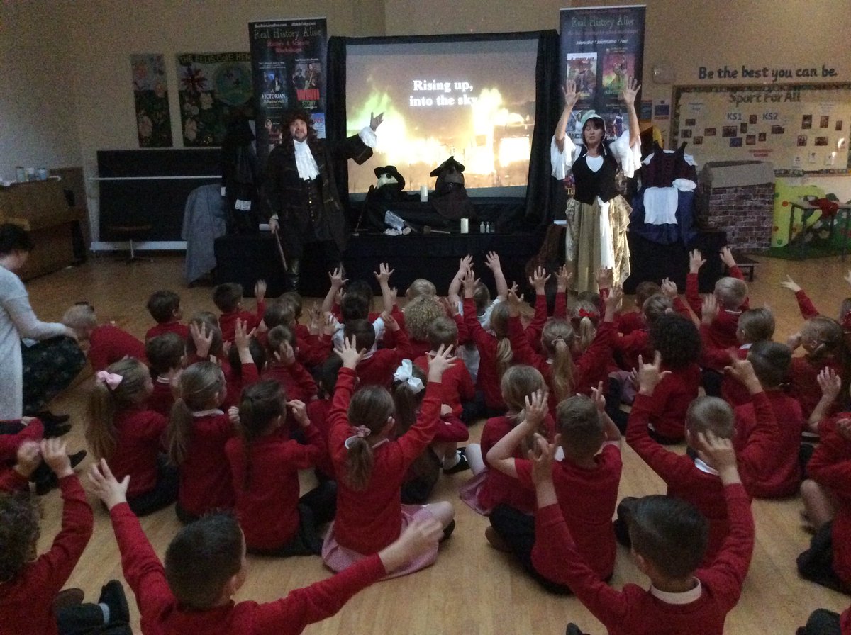 TheEllisY5's tweet photo. Songs and actions! Learning about history has never been so much fun! #realhistoryalive #songshelpuslearn #greatfireoflondon @TheEllisY2 @TheEllisPrimary https://t.co/iX6b2CClxG