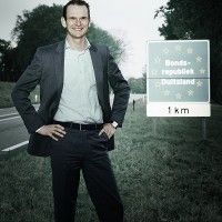 DuitslandDesk's tweet photo. Ik moet voor mijn #werk (voor een #opdracht) naar #Duitsland. Is alles wel goed geregeld? Onze #collega Ingmar heeft er een #blog over #geschreven, een ouder blog maar nog steeds #relevant! https://t.co/FcDkGkuiX9 https://t.co/5y5OQLl7s2