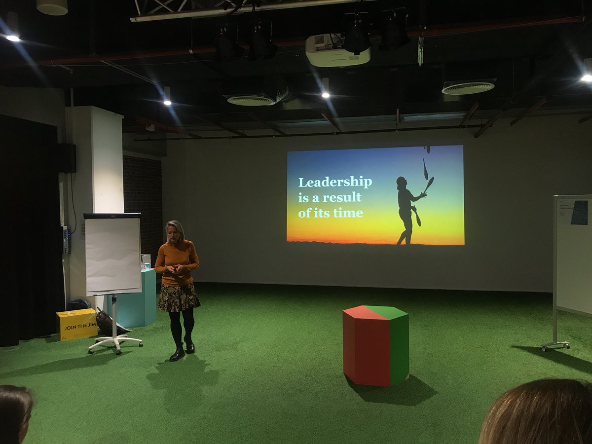 <a href="/carinahilders/">Carina Hilders</a> over leiderschap. #inspirerend —> Het gaat om voeling te houden met je cliënt + medewerkers + jezelf: niet om de baas te spelen! @CareynOnline