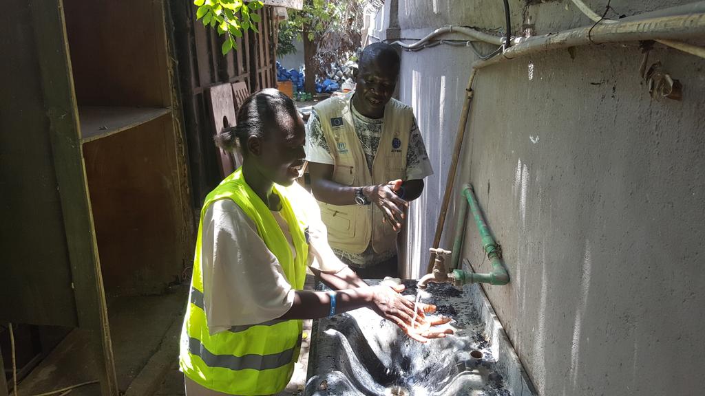 Today is #GlobalHandwashingDay 👏🏿 Hand washing with soap can help prevent diarrhoea related diseases, pneumonia and other diseases. Check out this demonstration from our WASH PM Tabu!