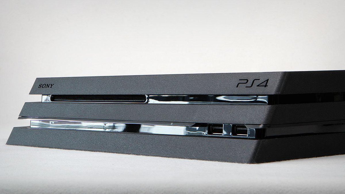 Un mot et deux émojis suffisent à faire planter la PlayStation 4 01net.com/actualites/un-…