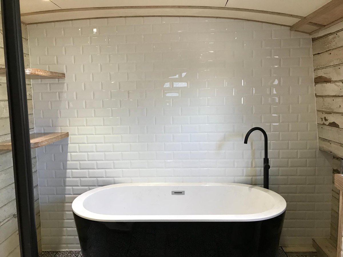 Sneak Peak Alert |

Looking for an apartment style #boat that's modern, contemporary &amp; ultra stylish then here's a sneak introduction to the Hoxton.

Designed by our interior designer, you won't be disappointed. Register your interest today 😀

Message us or call 01283 707 357