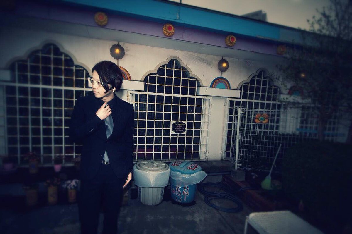sinsoseek's tweet photo. SHOMIN(Vocal)
@smn_sinsoseek
#新層C区
#SinSoSeek
#SHOMIN
#庶民 https://t.co/V2bh3rgaqq
