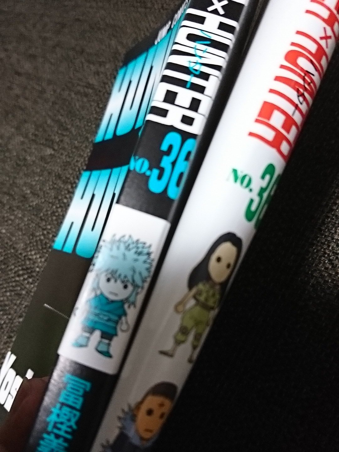 あし Twitterren 今1人で鳥肌立ってる ハンハン36巻 イルミの口がなぜかない 冨樫が口を書いてネタバレあえてねと言っている 死人に口なし よって作中のイルミは死んでる ヒソカが変装 ハーイボクはイルミ 敗北はイルミ イルミをマチが後ろから見てる 変装を気づい