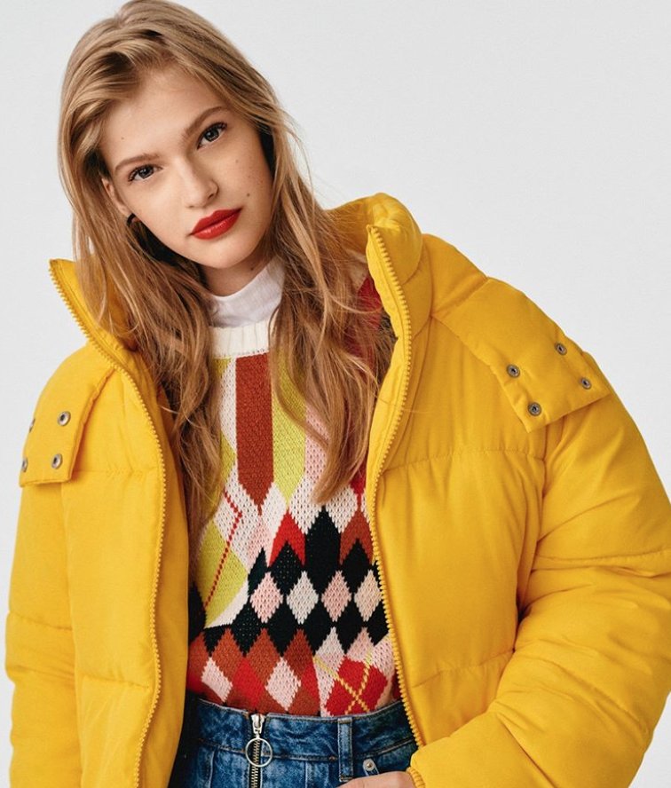Grosvenor_Shop's tweet photo. #WIN!

To get you prepped and ready for the cold weather, we're giving away a £100 voucher to spent at @Topshop! 👏🏼 😝

To enter:
🍂 RT this Tweet
🍂 Follow us on Twitter

T&amp;Cs apply... 👉🏼 https://t.co/7Q8b7XfUX8
#Competition #Giveaway #Topshop https://t.co/5B9RVZQkIR
