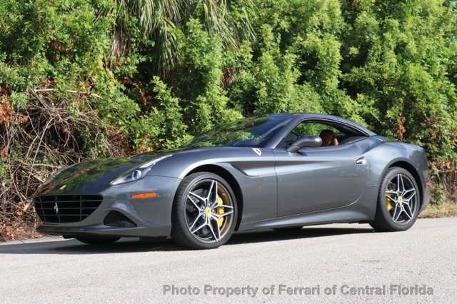 FerrariCFL_'s tweet photo. #MondayMotivation with this stunning Grigio Silverstone exterior and Cuoio leather interior #Ferrari California T now available in our showroom! https://t.co/32MqkXRjsC