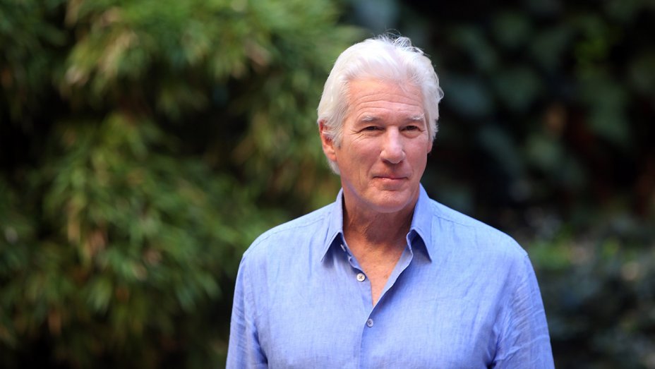 MIPCOM: Richard Gere Talks Donald Trump, Playing a Media Mogul in 'MotherFatherSon' thr.cm/PexPLC https://t.co/rhbE6PuYs6